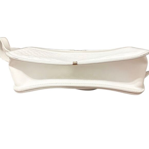 Gucci white Gg coated canvas crossbody shoulder bag - Picture 10 of 16